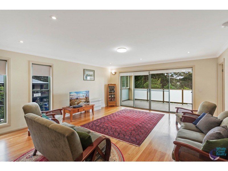 33 Dawn Parade, Kianga NSW 2546