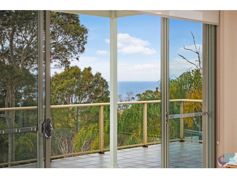 33 Dawn Parade, Kianga NSW 2546