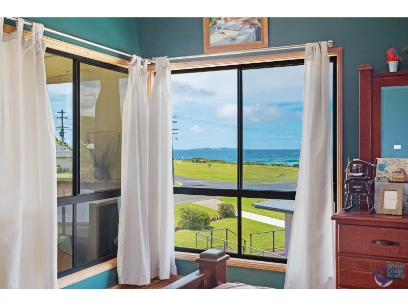 105 Cresswick Parade, Dalmeny NSW 2546