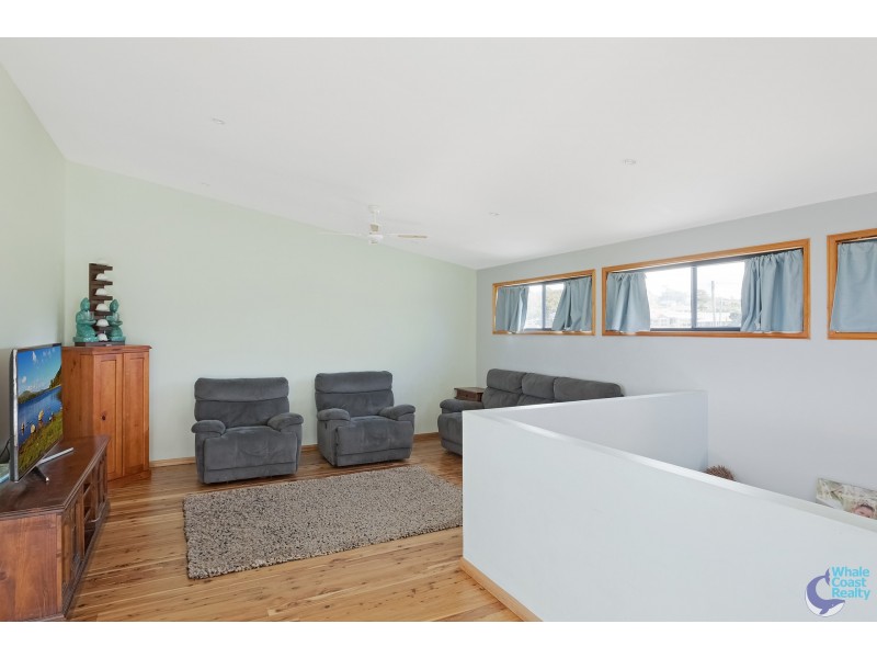 105 Cresswick Parade, Dalmeny NSW 2546