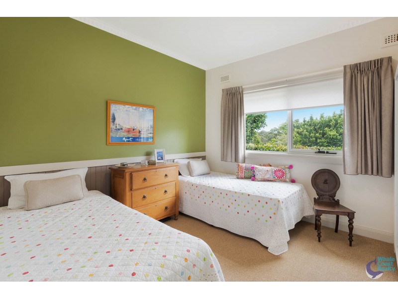 1-5 Perkins Parade, North Narooma NSW 2546