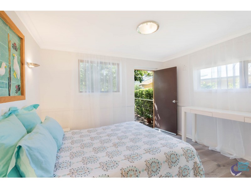 9 Hillcrest Avenue, North Narooma NSW 2546