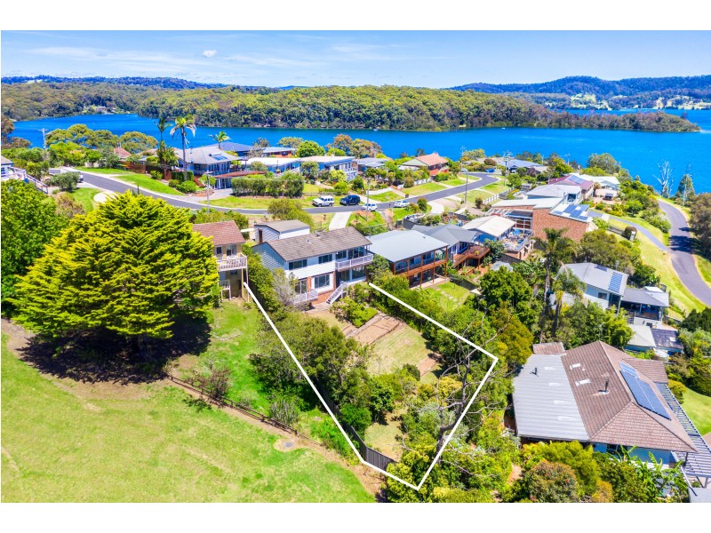 5 The Loop, Narooma NSW 2546