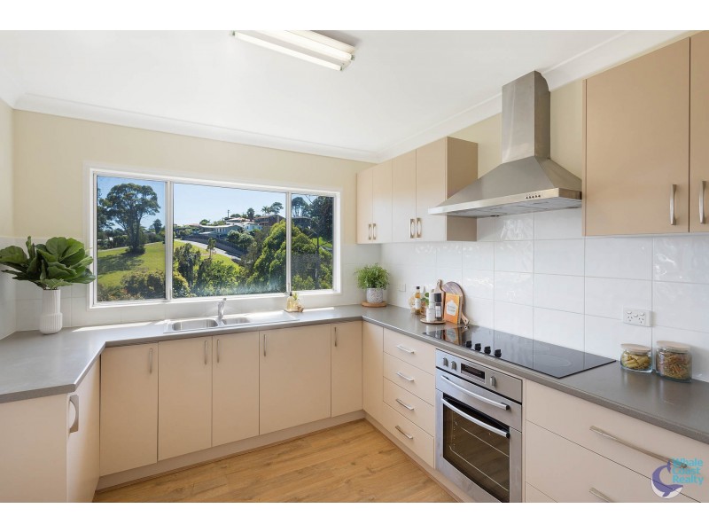 5 The Loop, Narooma NSW 2546