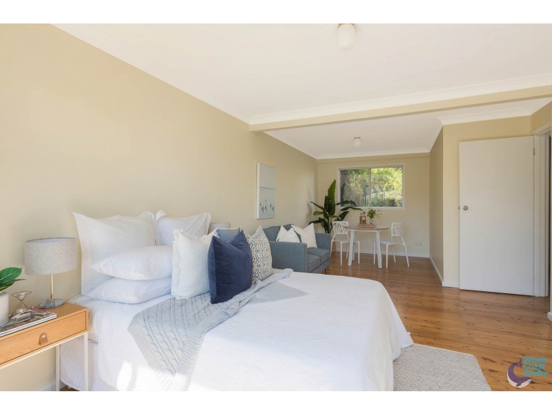 5 The Loop, Narooma NSW 2546