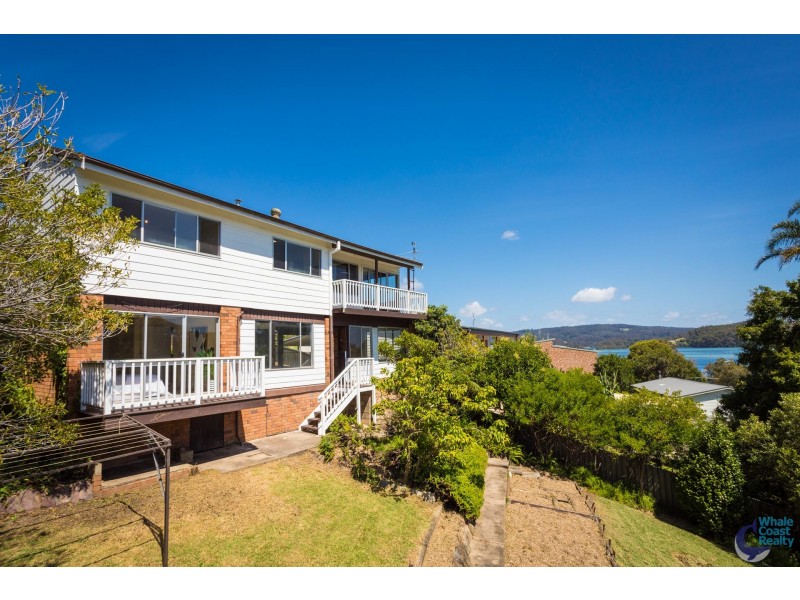 5 The Loop, Narooma NSW 2546