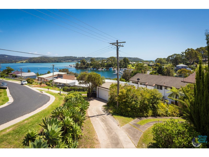 5 The Loop, Narooma NSW 2546