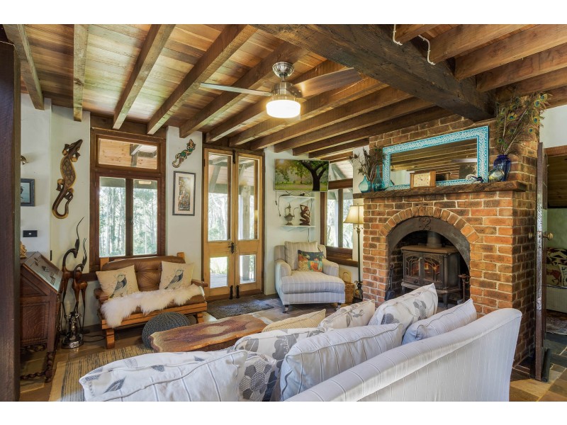 20 Treetops Street, Narooma NSW 2546