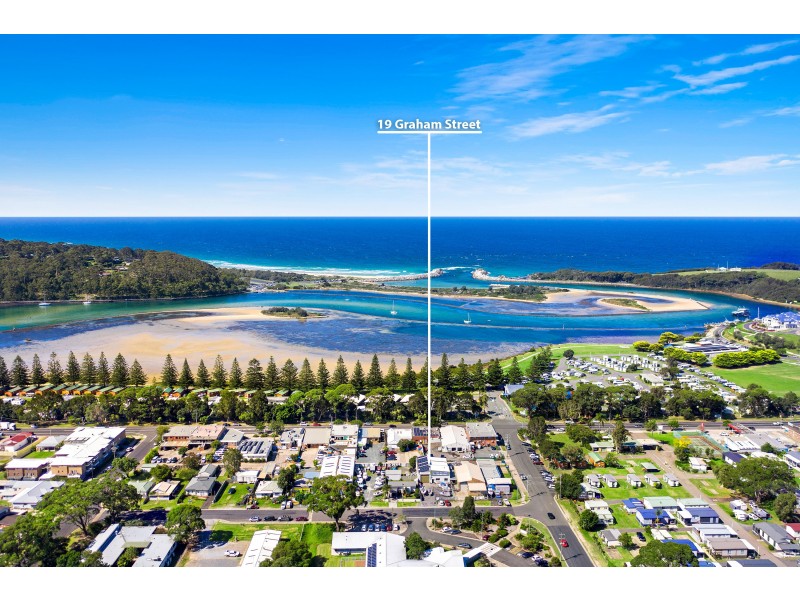 19 Graham Street, Narooma NSW 2546