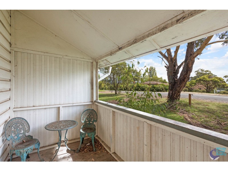 1 Old South Coast Road, Narooma NSW 2546