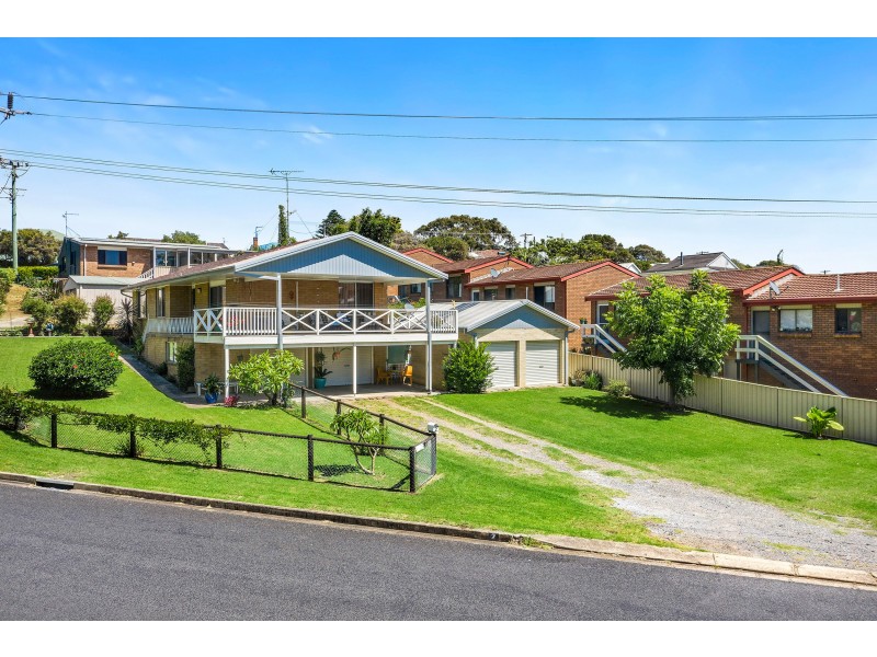 2 Taylor Street, Narooma NSW 2546