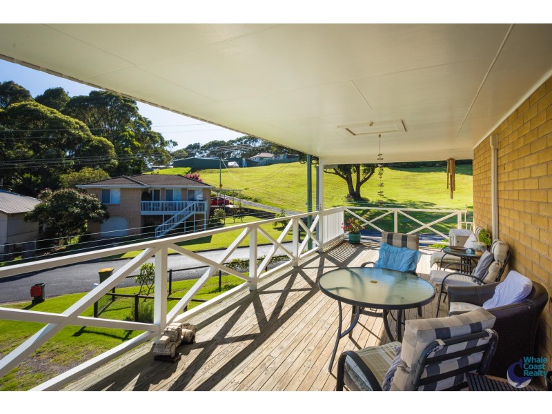 2 Taylor Street, Narooma NSW 2546