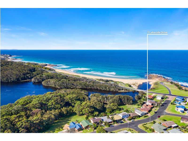 7 Lakeside Drive, Kianga NSW 2546
