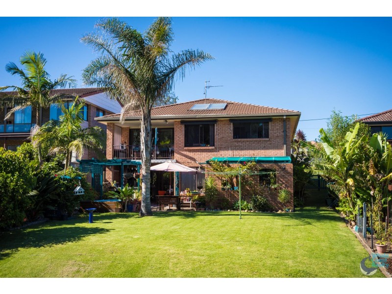 7 Lakeside Drive, Kianga NSW 2546