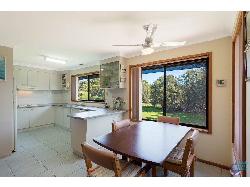 7 Lakeside Drive, Kianga NSW 2546