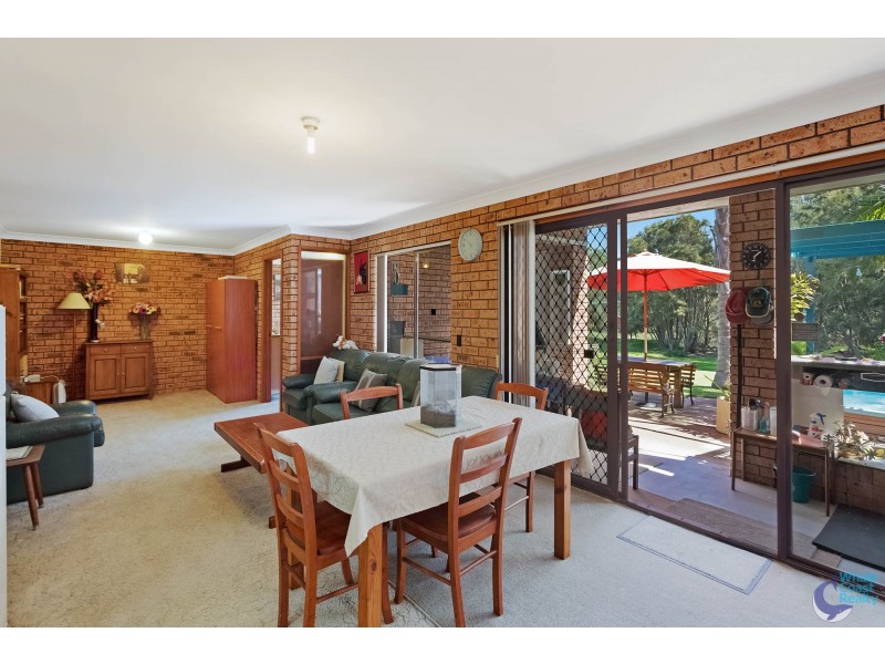 7 Lakeside Drive, Kianga NSW 2546