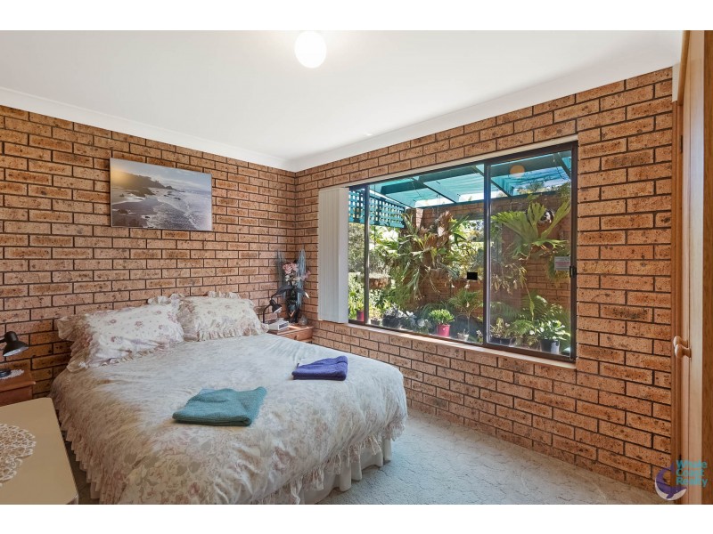 7 Lakeside Drive, Kianga NSW 2546