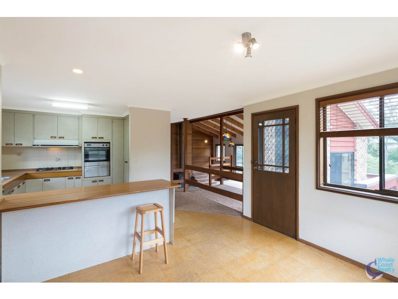 7 Barker Parade, Narooma NSW 2546