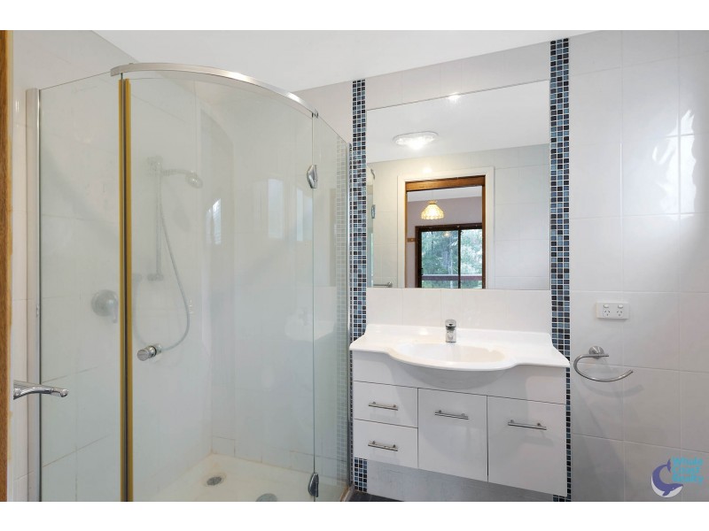 7 Barker Parade, Narooma NSW 2546