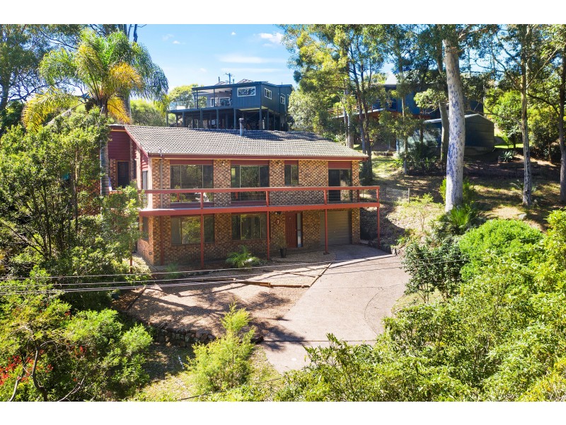 7 Barker Parade, Narooma NSW 2546