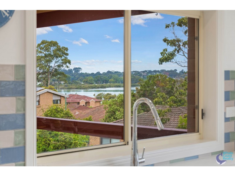 29 Fishermans Crescent, North Narooma NSW 2546