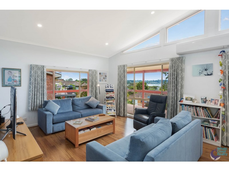 29 Fishermans Crescent, North Narooma NSW 2546