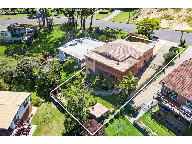 29 Fishermans Crescent, North Narooma NSW 2546