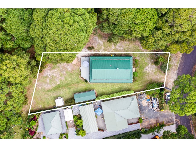 8 Lloyd Place, Mystery Bay NSW 2546