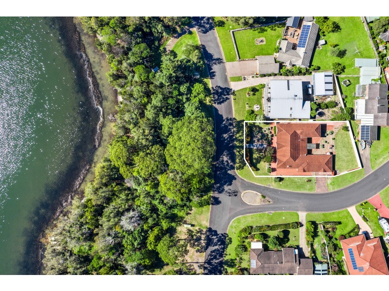 2 Brou Court, Dalmeny NSW 2546