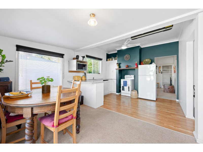 104 Princes Highway, Bodalla NSW 2545