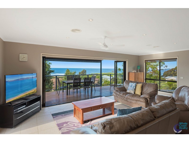 11 Warbler Crescent, North Narooma NSW 2546