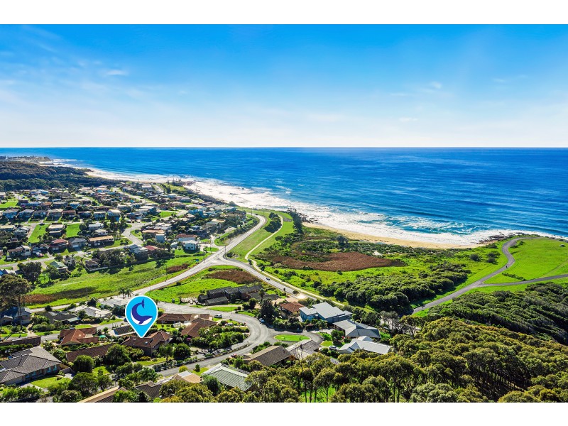 11 Warbler Crescent, North Narooma NSW 2546