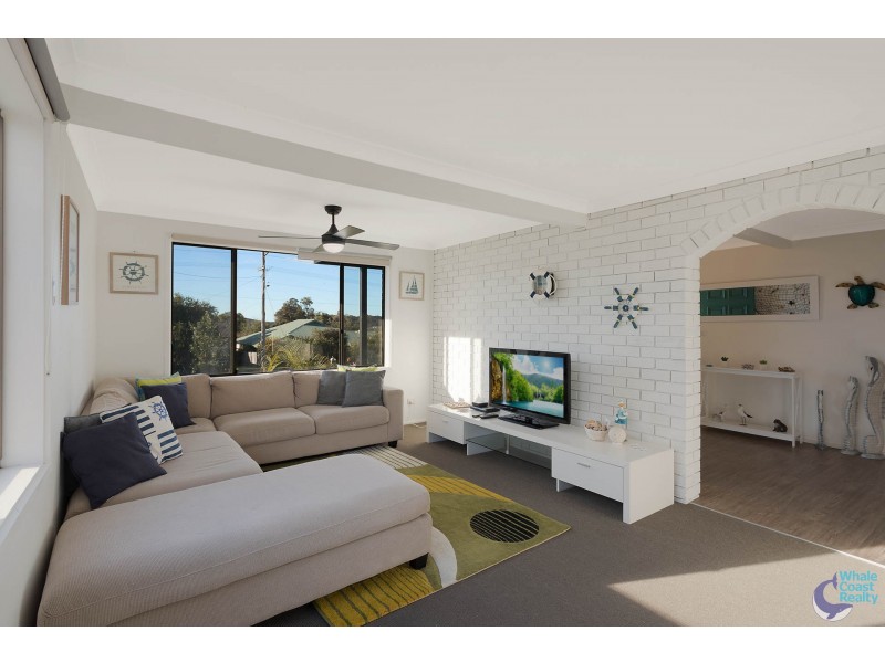 30 Binalong Street, Dalmeny NSW 2546