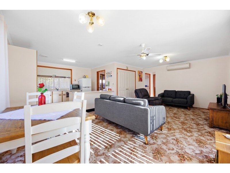 17A Goolara Avenue, Dalmeny NSW 2546