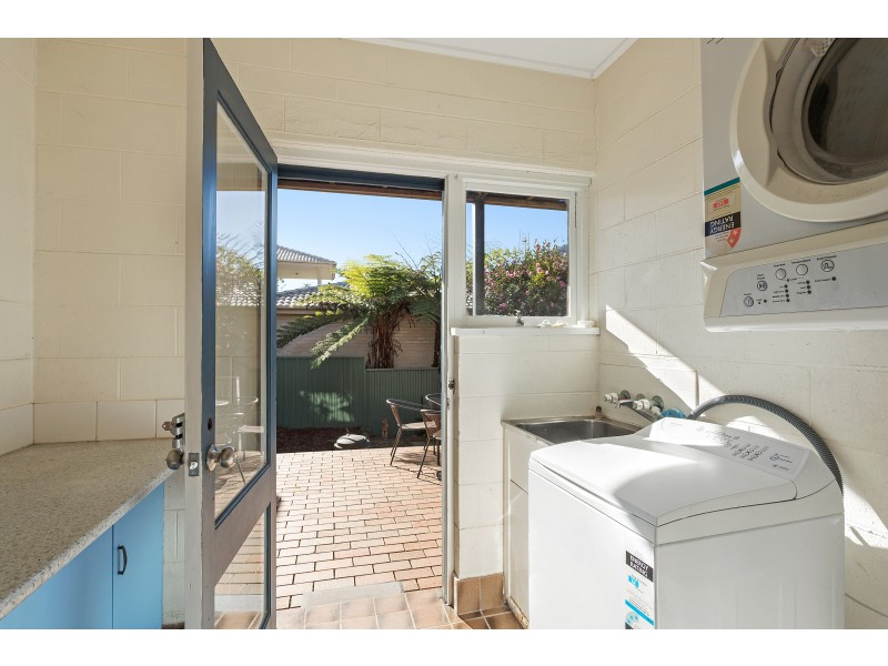 6 Haddrill Parade, Dalmeny NSW 2546