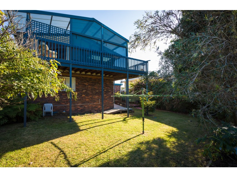 6 Haddrill Parade, Dalmeny NSW 2546