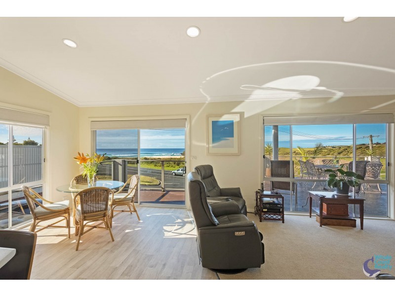 109 Dalmeny Drive, Kianga NSW 2546