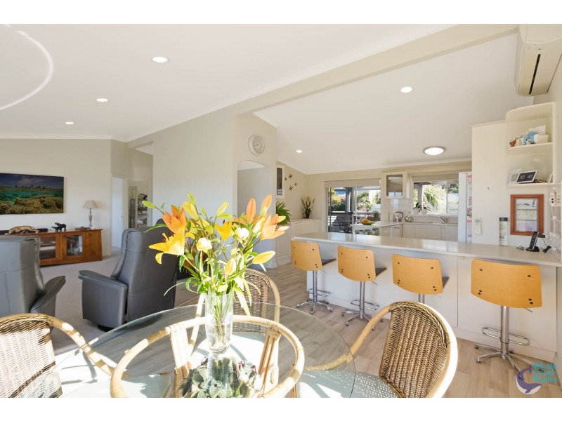 109 Dalmeny Drive, Kianga NSW 2546