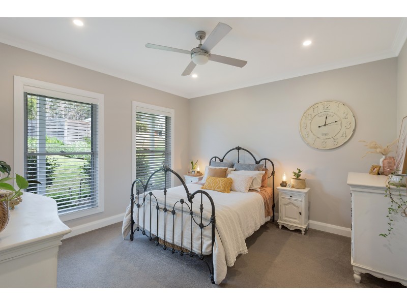 43 Dawn Parade, Kianga NSW 2546