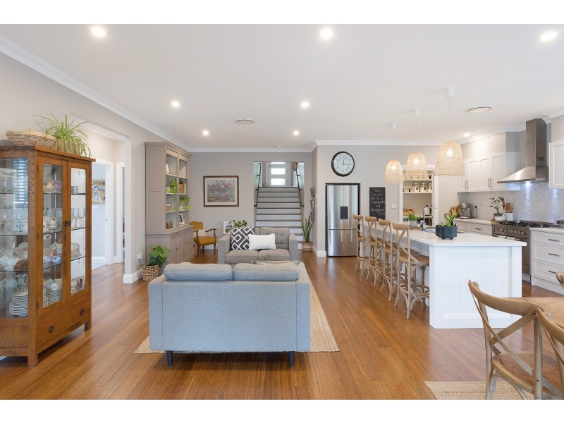 43 Dawn Parade, Kianga NSW 2546