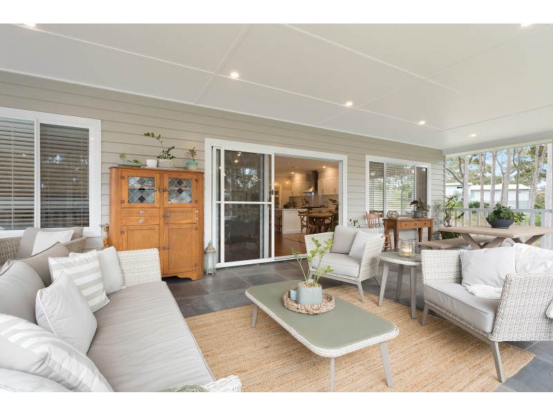 43 Dawn Parade, Kianga NSW 2546