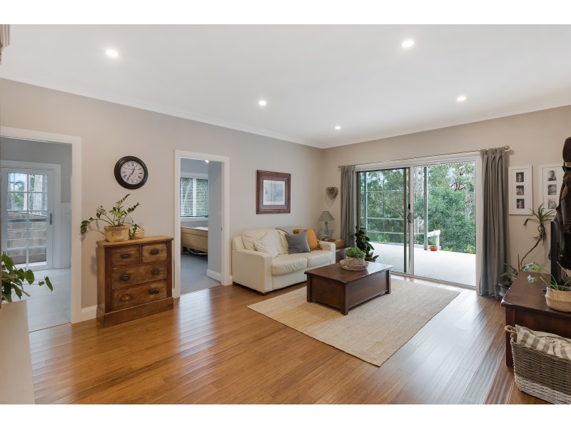 43 Dawn Parade, Kianga NSW 2546