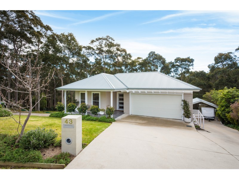 43 Dawn Parade, Kianga NSW 2546