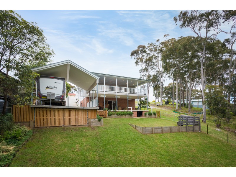 43 Dawn Parade, Kianga NSW 2546