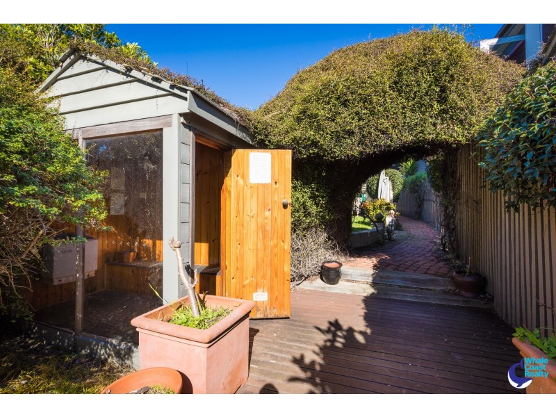 2/30 Long Point Street, Potato Point NSW 2545
