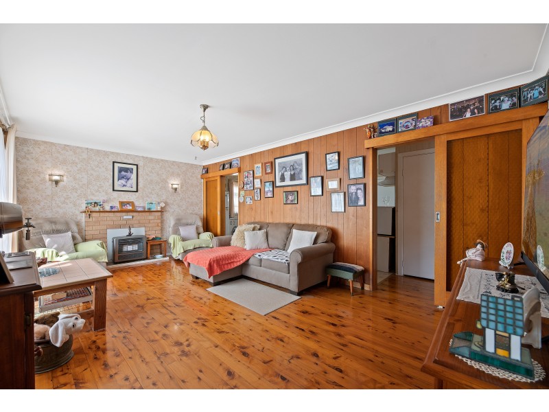 17 Hyland Avenue, Narooma NSW 2546