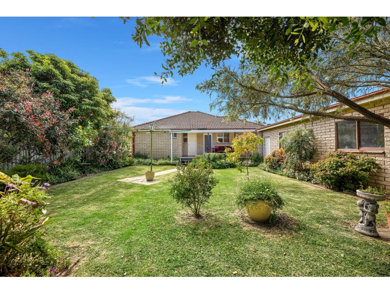 17 Hyland Avenue, Narooma NSW 2546