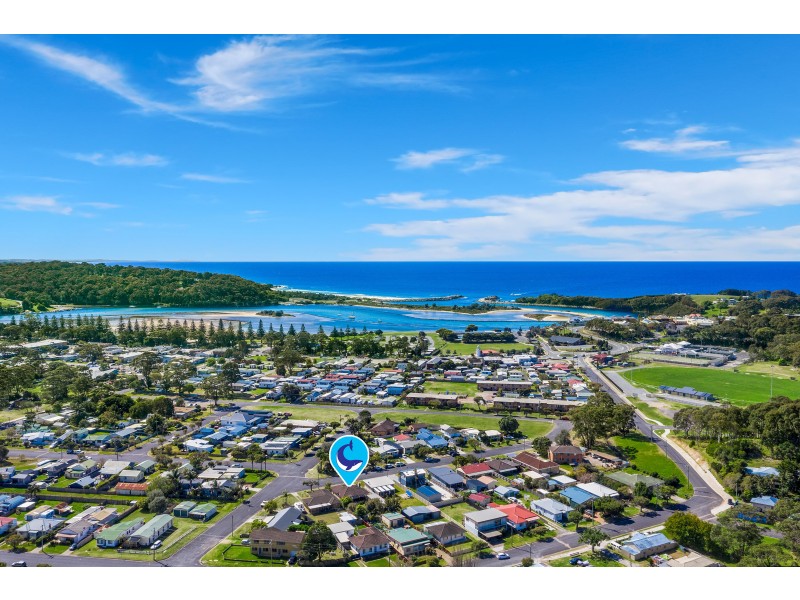 17 Hyland Avenue, Narooma NSW 2546