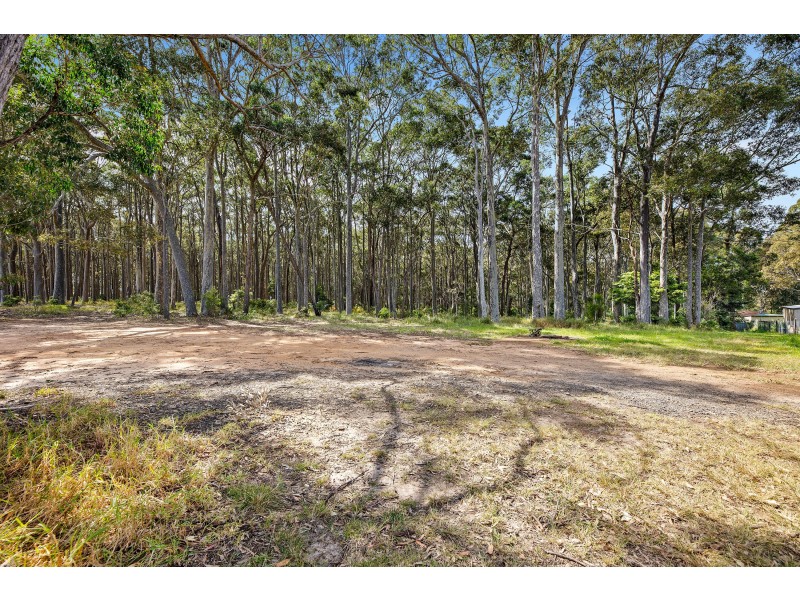 25 Schneider Drive, Mystery Bay NSW 2546