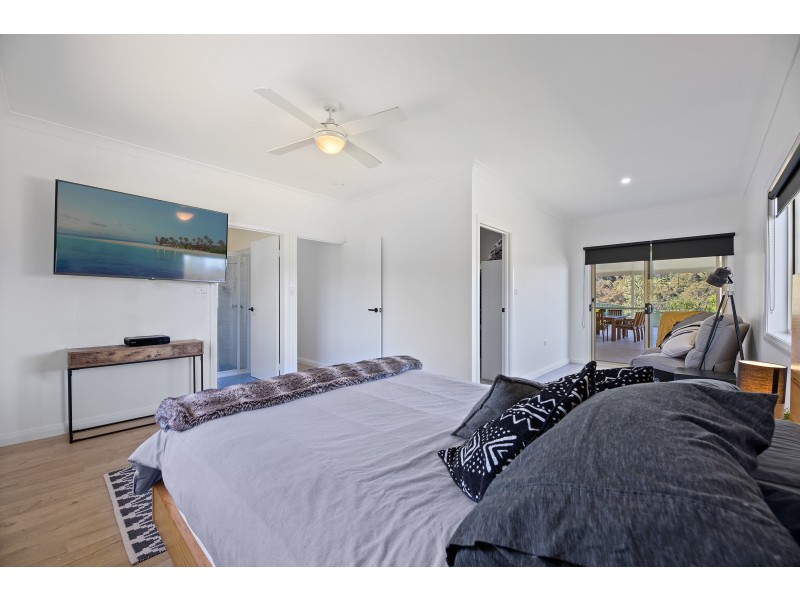 16 Albert Park Lane, Narooma NSW 2546